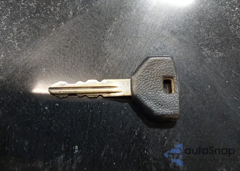 2000 Jeep Cherokee Sport z USA, uszkodzony, nr VIN 1J4FF48S7YL225462